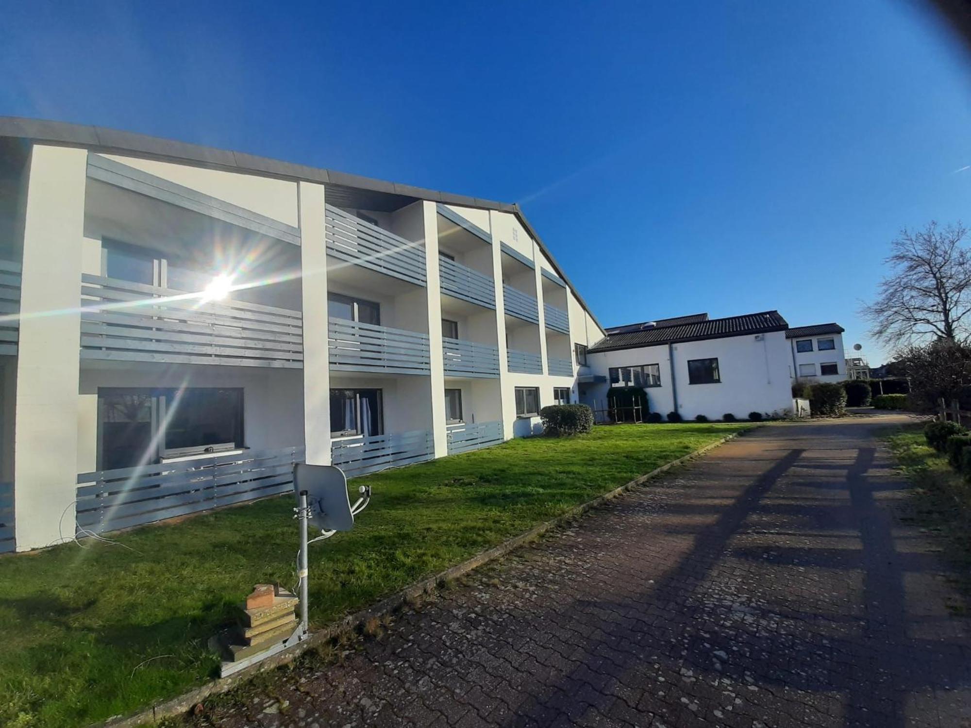 Sali Homes - Ferienwohnung In Kevelaer - Basic Exterior foto