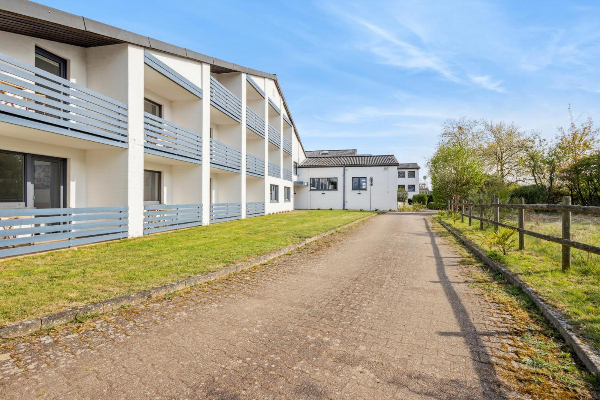 Sali Homes - Ferienwohnung In Kevelaer - Basic Exterior foto